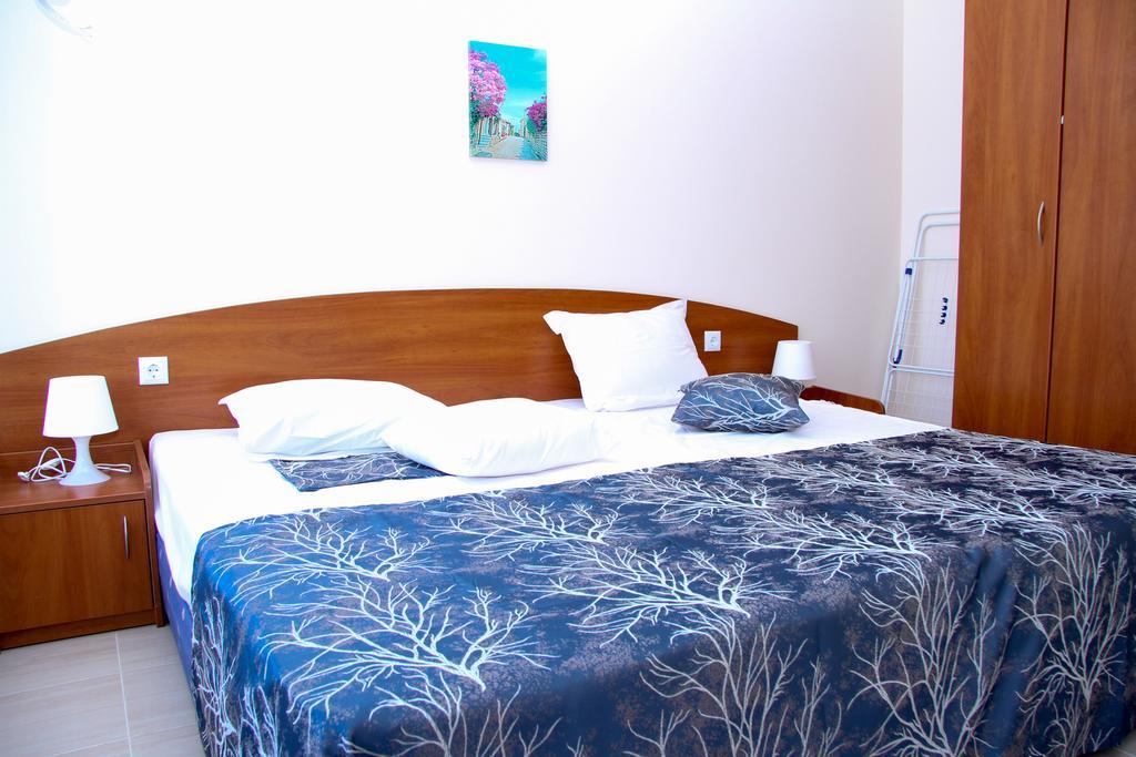 Capuccino Guest Apartments - Free Parking And Wi-Fi Sluneční pobřeží Exteriér fotografie