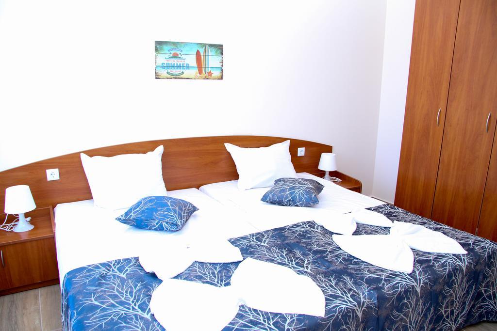 Capuccino Guest Apartments - Free Parking And Wi-Fi Sluneční pobřeží Exteriér fotografie
